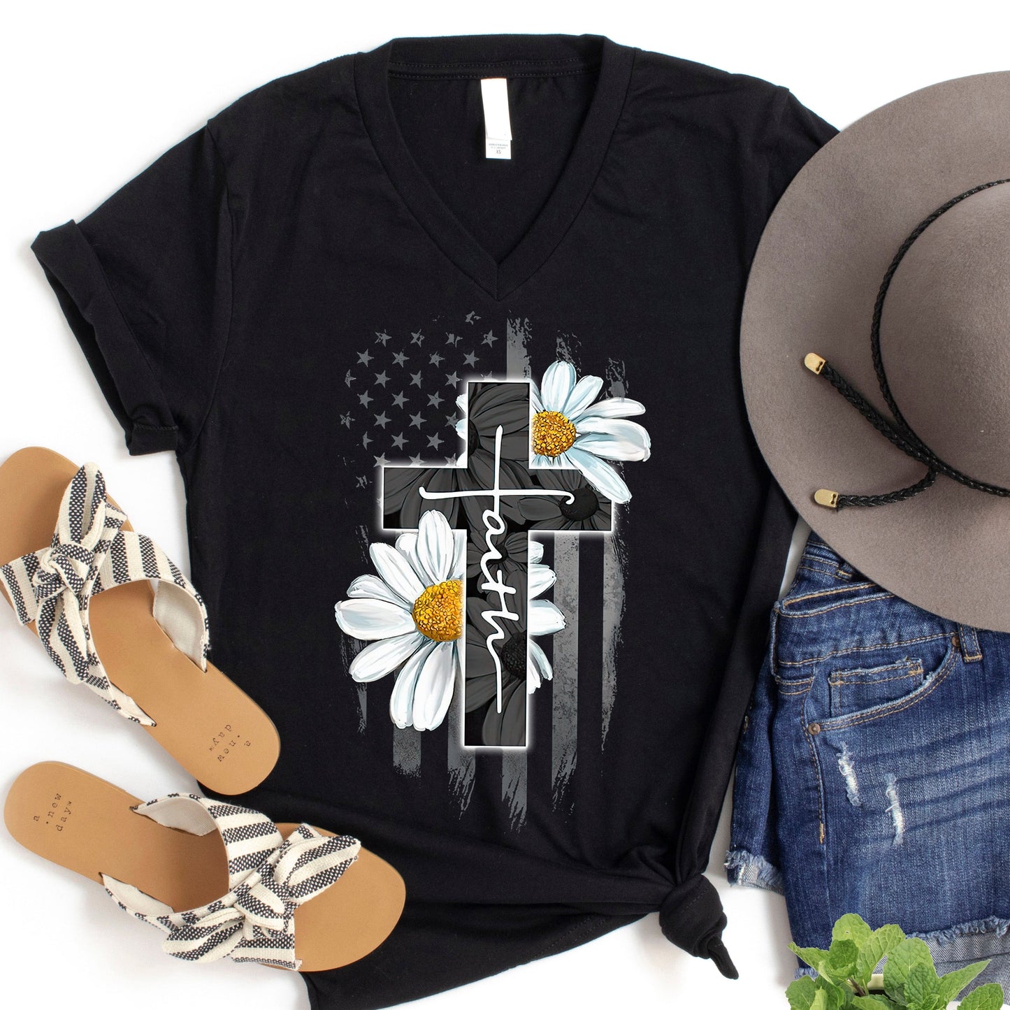 Faith Flag Daisy V-Neck