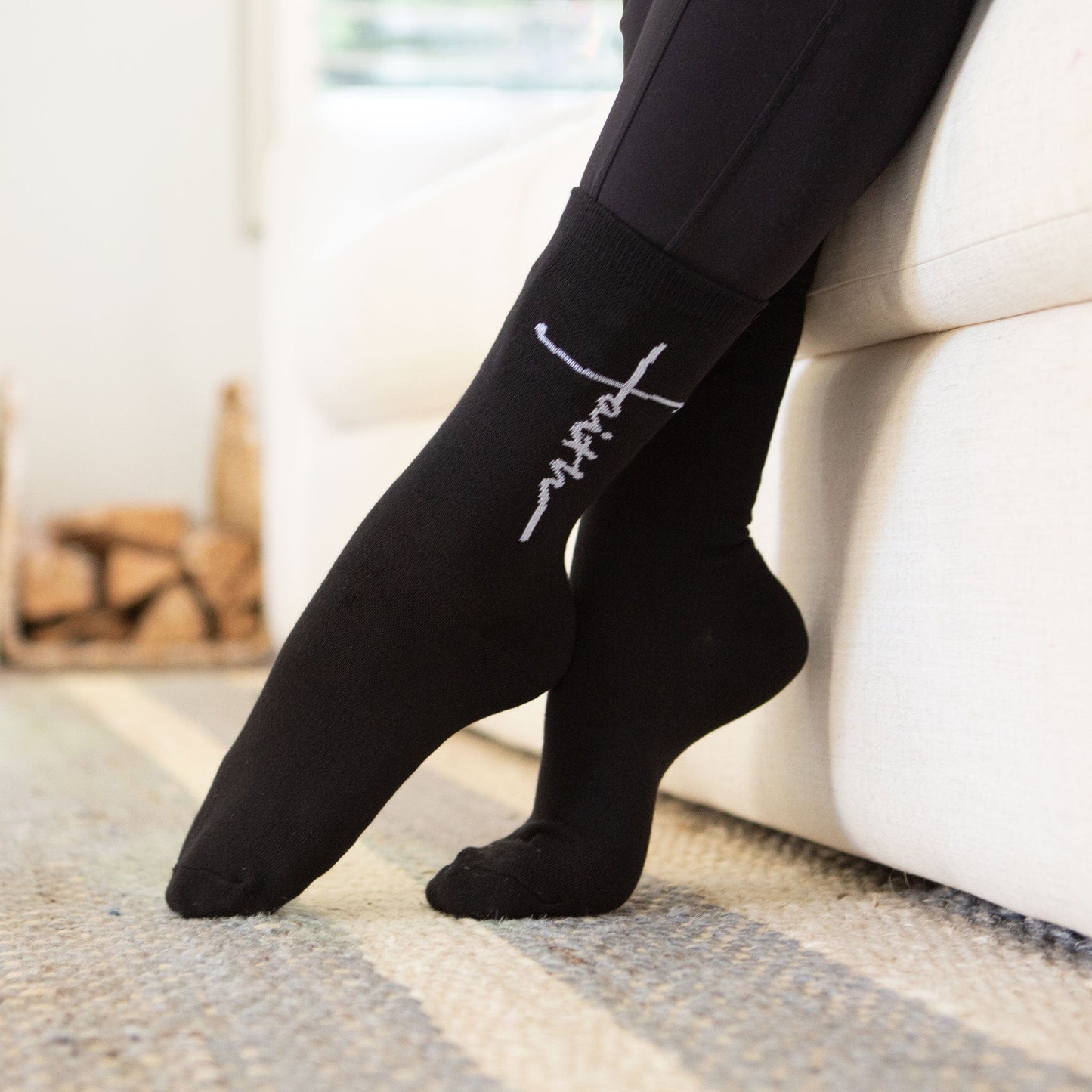 Faith Cross Crew Socks