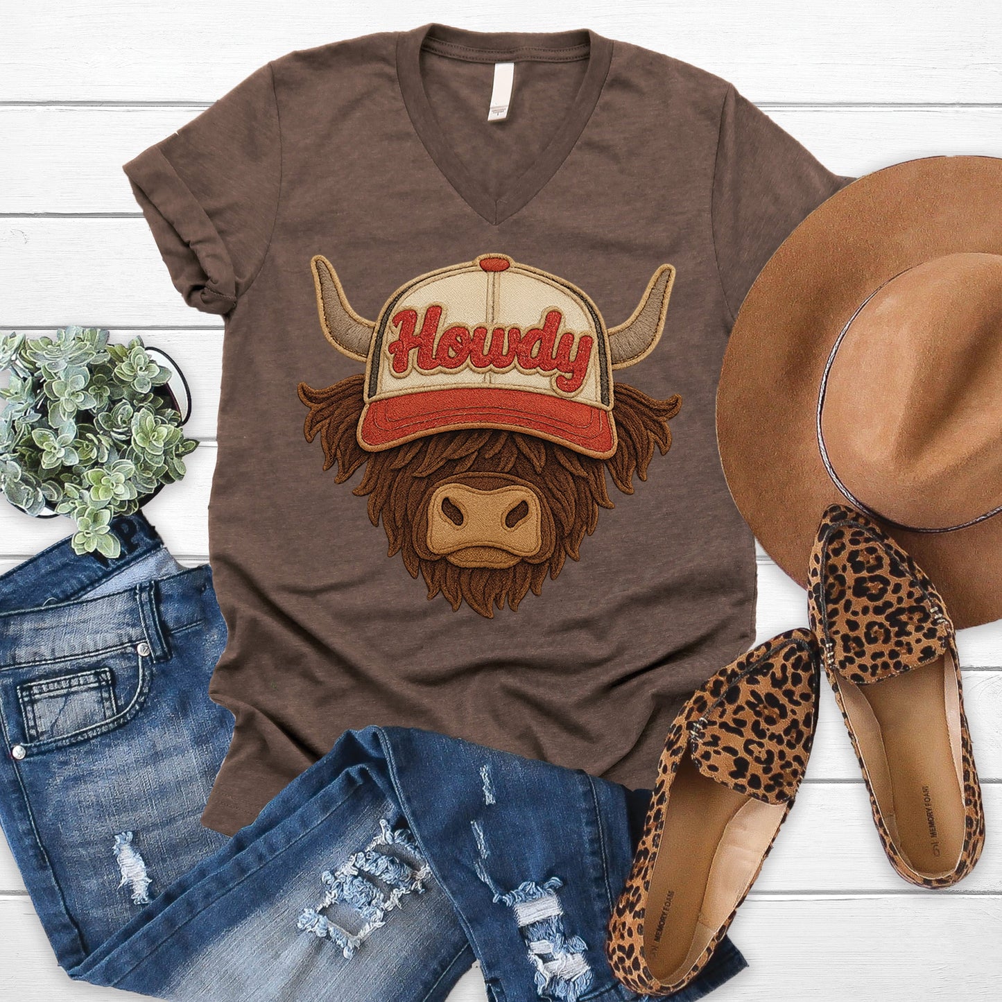 Howdy Cap Cattle V-Neck