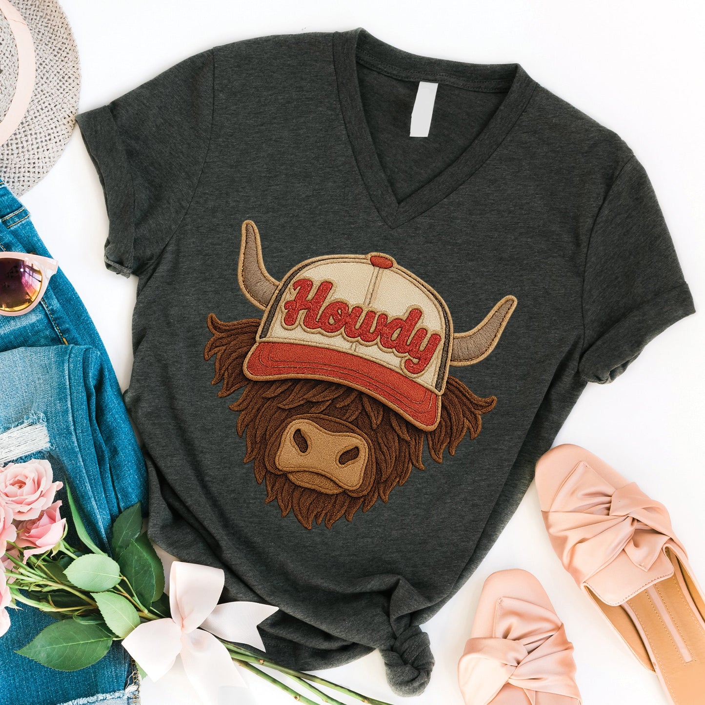 Howdy Cap Cattle V-Neck