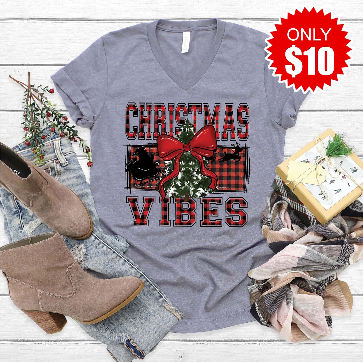 Christmas Vibes V-Neck - 10