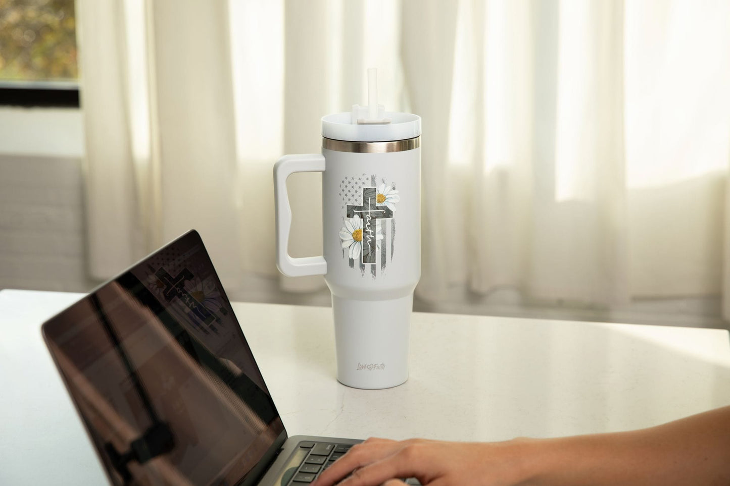 Faith Cross Daisies 40oz Tumbler w/ Handle